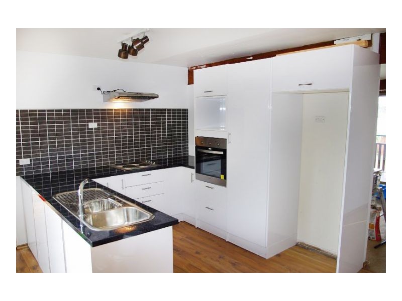 29 Lewis Street, Old Bar NSW 2430