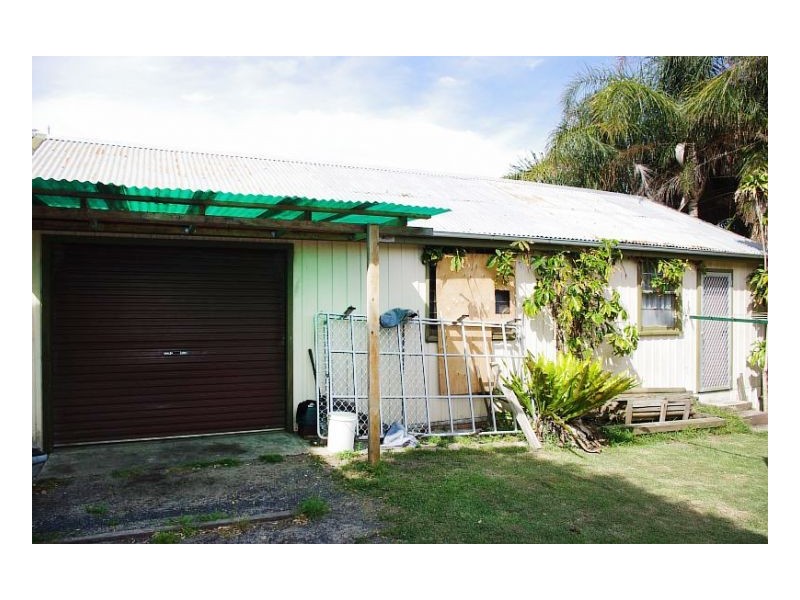 3 Rose Street, Old Bar NSW 2430