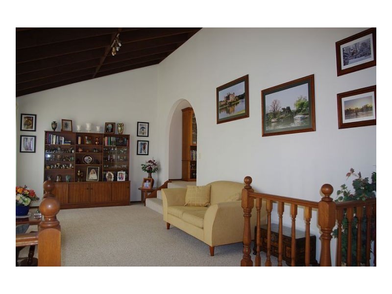 15 Old Bar Road, Old Bar NSW 2430