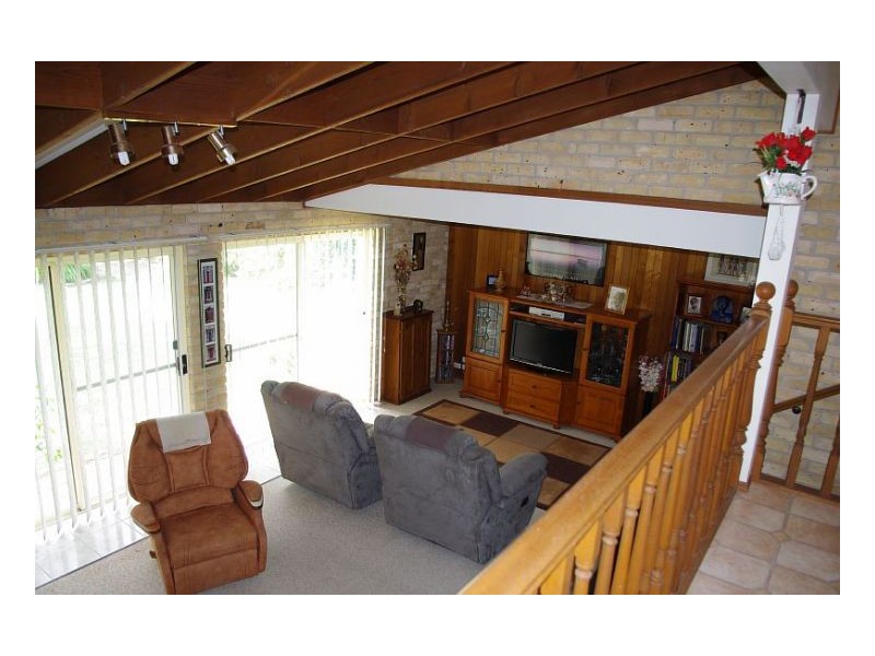 15 Old Bar Road, Old Bar NSW 2430