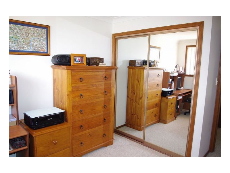 15 Old Bar Road, Old Bar NSW 2430