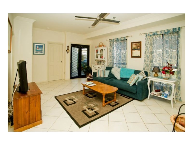 28a Mistral Place, Old Bar NSW 2430