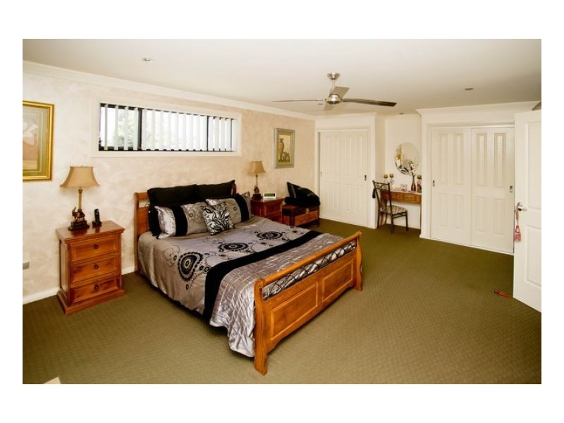 28a Mistral Place, Old Bar NSW 2430