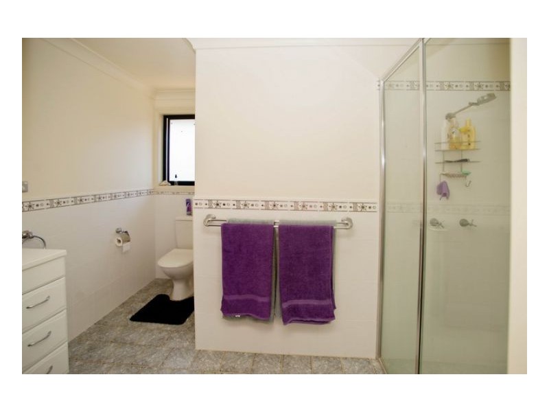 28a Mistral Place, Old Bar NSW 2430
