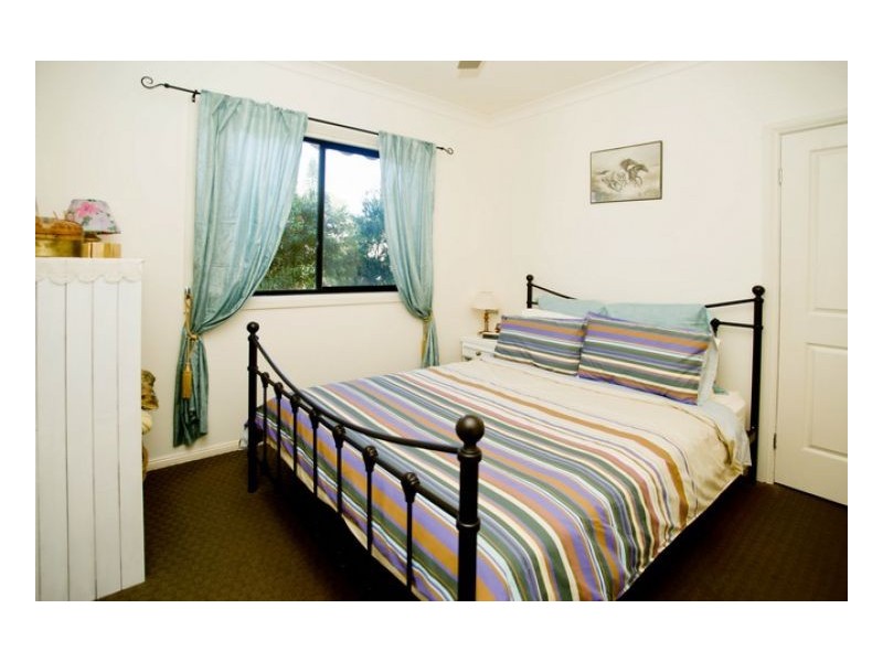 28a Mistral Place, Old Bar NSW 2430