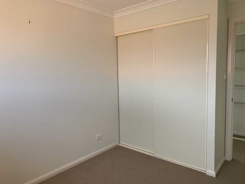 1/2 Mistral Place, Old Bar NSW 2430