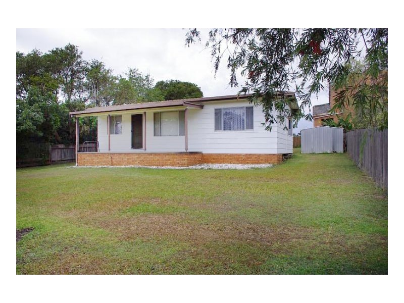 2 Sheppard Street, Old Bar NSW 2430