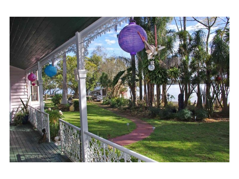 Oxley Island NSW 2430