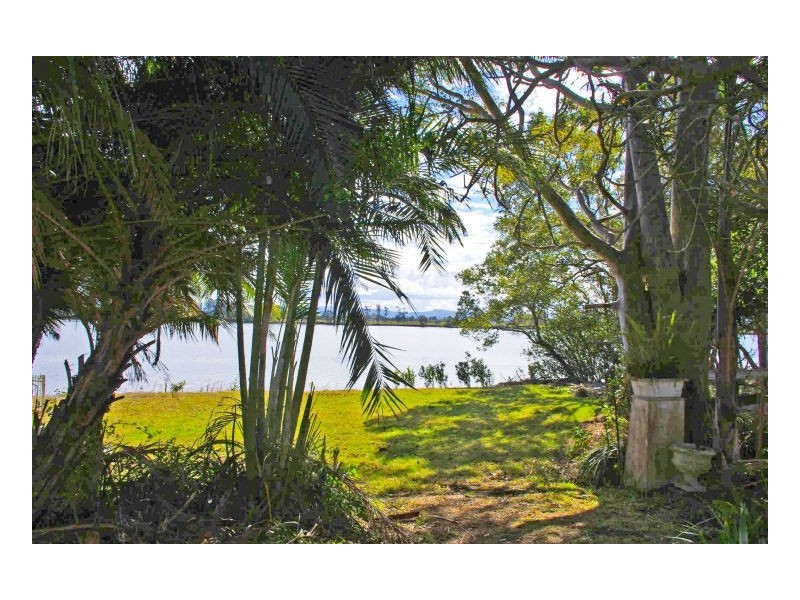 Oxley Island NSW 2430