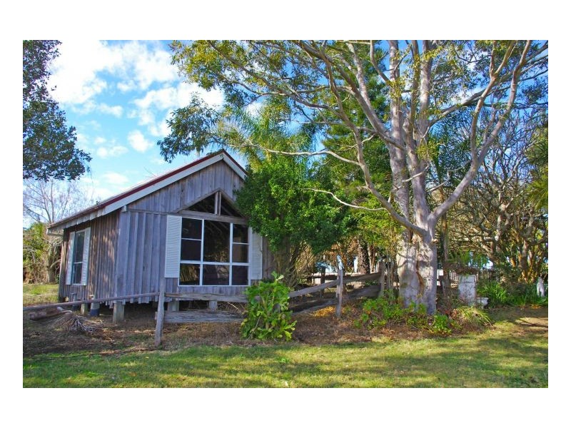 Oxley Island NSW 2430