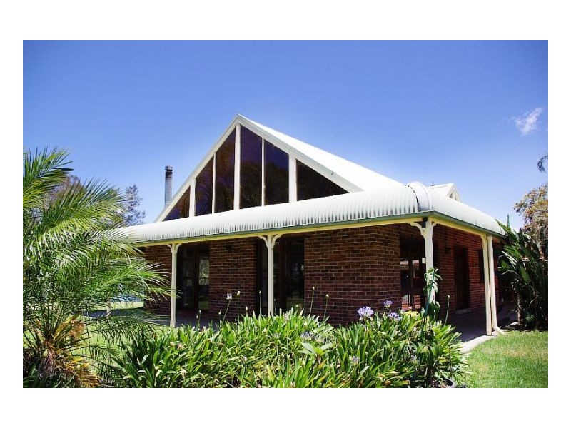 25 Thomas Lane, Oxley Island NSW 2430
