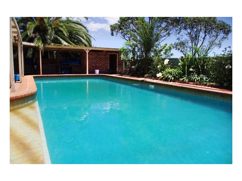 25 Thomas Lane, Oxley Island NSW 2430