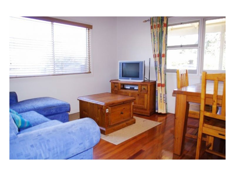 15 Hall Street, Old Bar NSW 2430