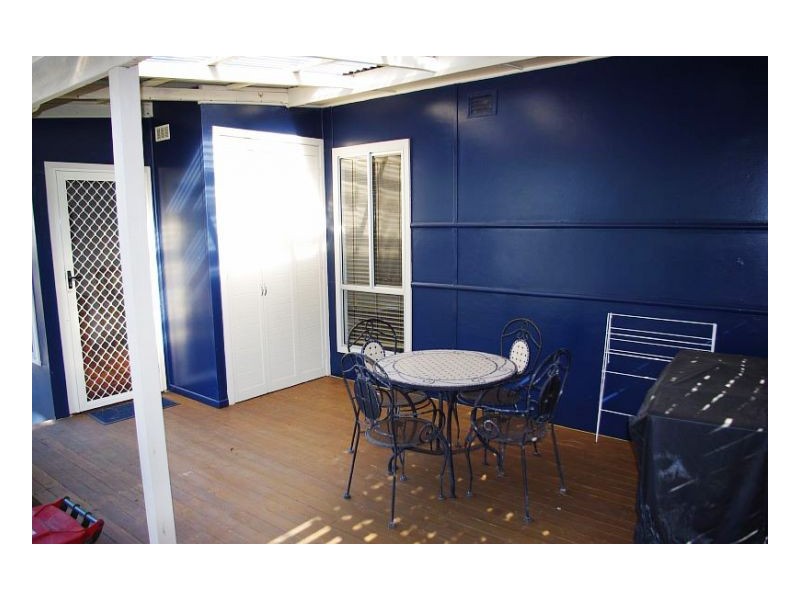 15 Hall Street, Old Bar NSW 2430