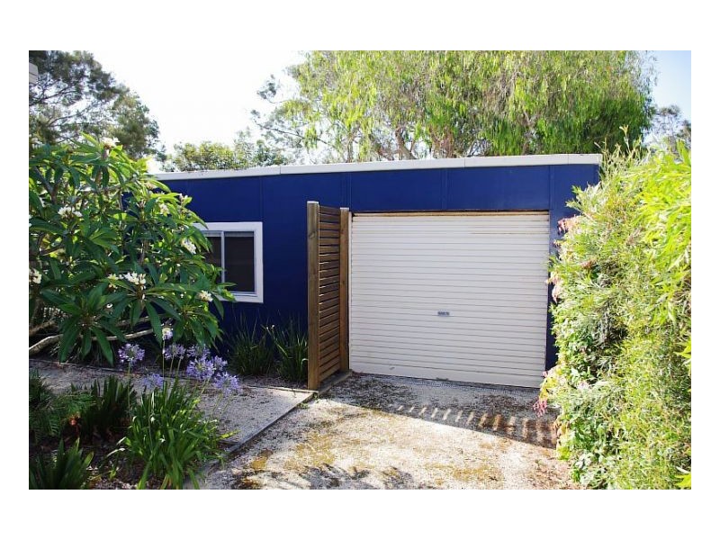 15 Hall Street, Old Bar NSW 2430