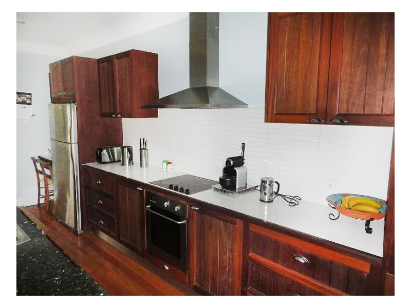 8 Peppermint Close, Old Bar NSW 2430