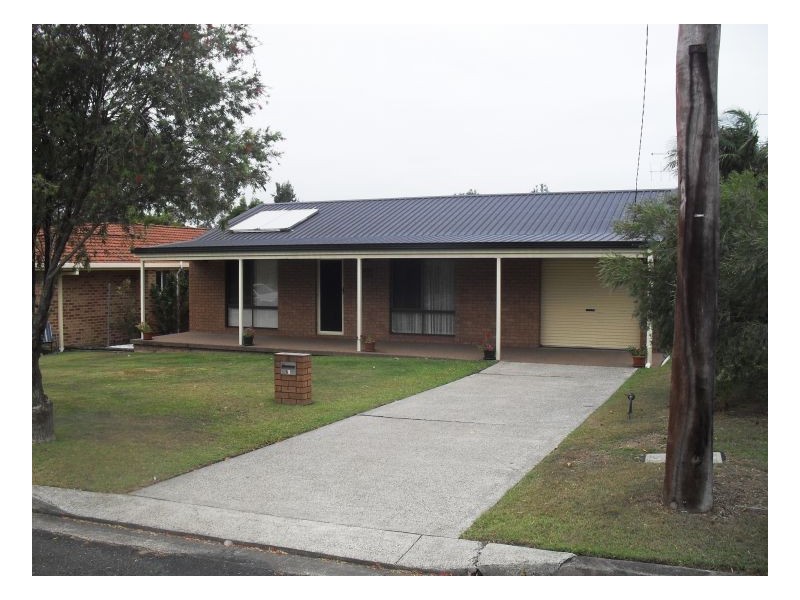 50 Richardson, Old Bar NSW 2430