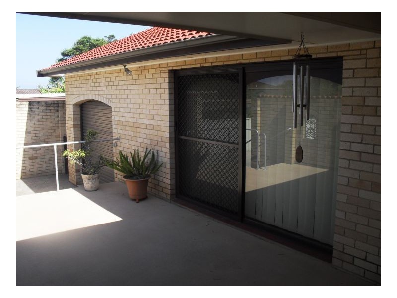 10 Old Bar Road, Old Bar NSW 2430