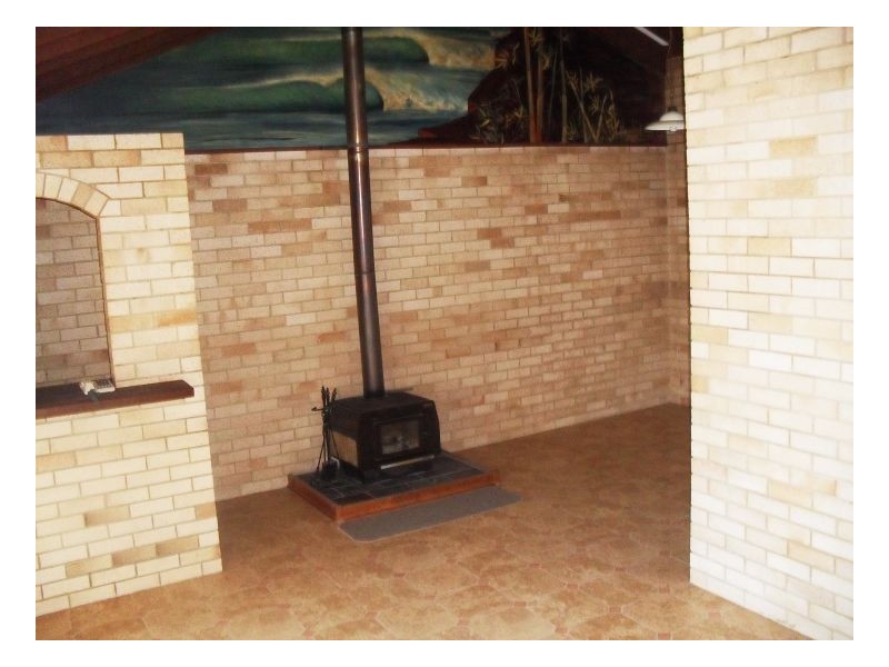 10 Old Bar Road, Old Bar NSW 2430