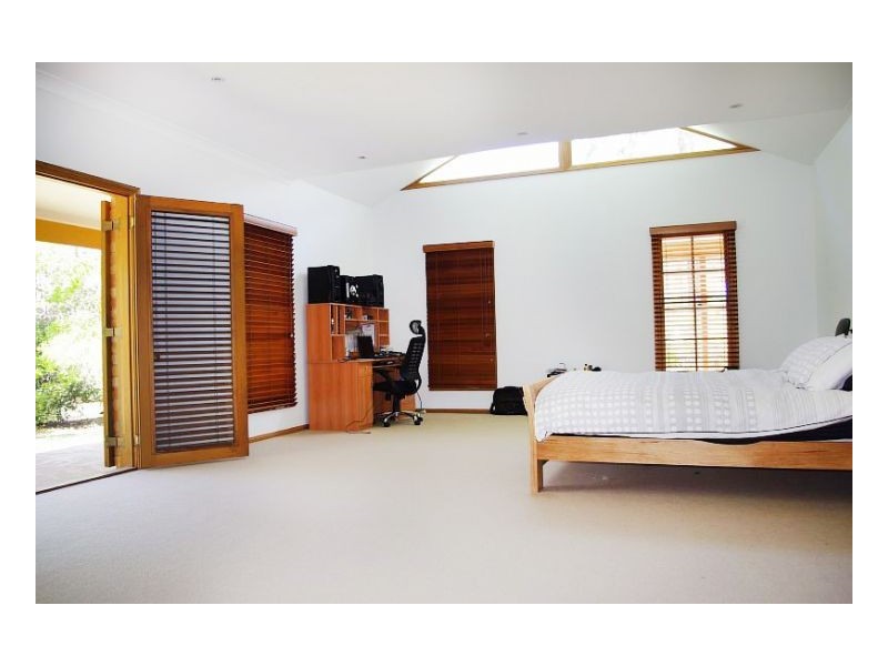 20 Kolinda Drive, Old Bar NSW 2430