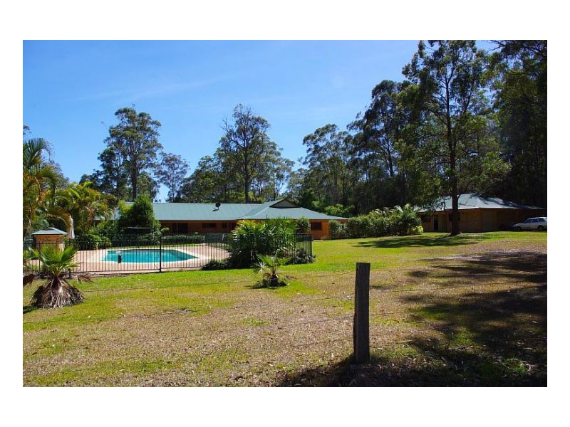 20 Kolinda Drive, Old Bar NSW 2430