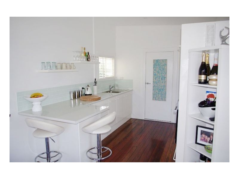 5 Pacific Street, Wallabi Point NSW 2430
