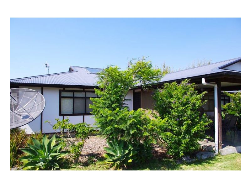 3 Marlin Court, Old Bar NSW 2430