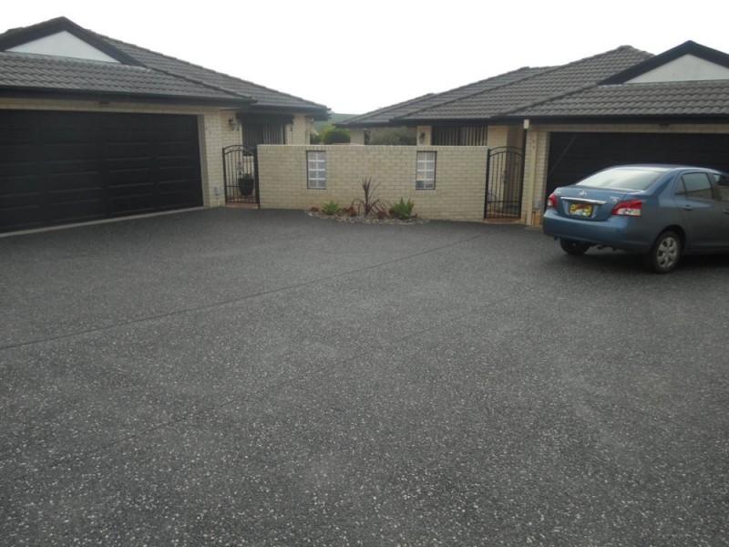 2/15 Mistral Place, Old Bar NSW 2430