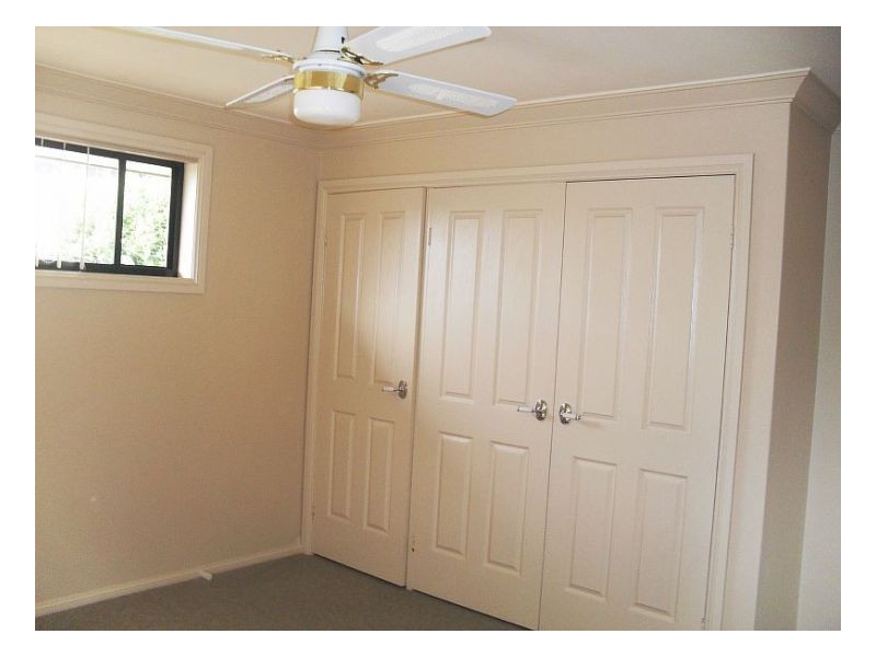 2/15 Mistral Place, Old Bar NSW 2430