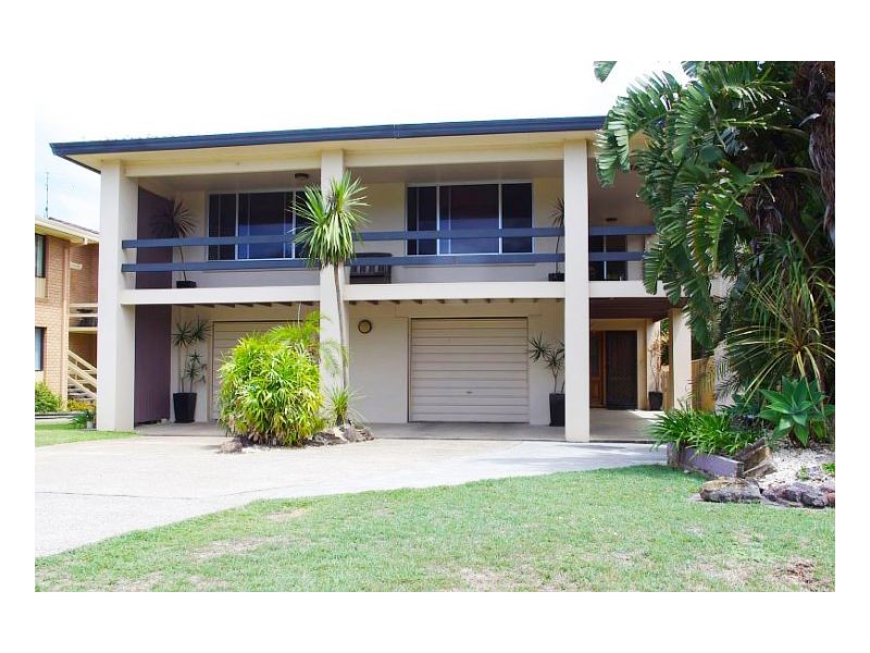 43 Hall Street, Old Bar NSW 2430