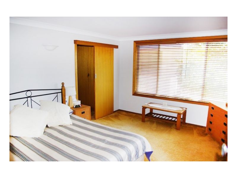 43 Hall Street, Old Bar NSW 2430