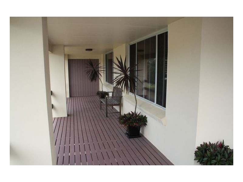 43 Hall Street, Old Bar NSW 2430
