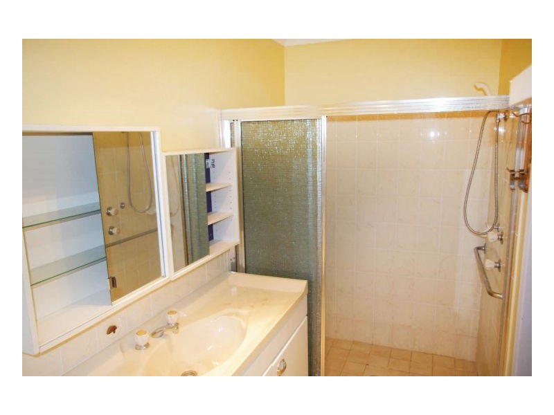 81 Waterman Street, Old Bar NSW 2430