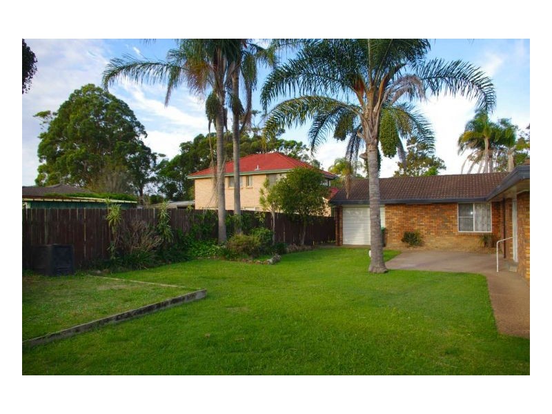 81 Waterman Street, Old Bar NSW 2430