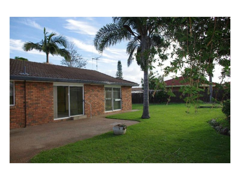 81 Waterman Street, Old Bar NSW 2430