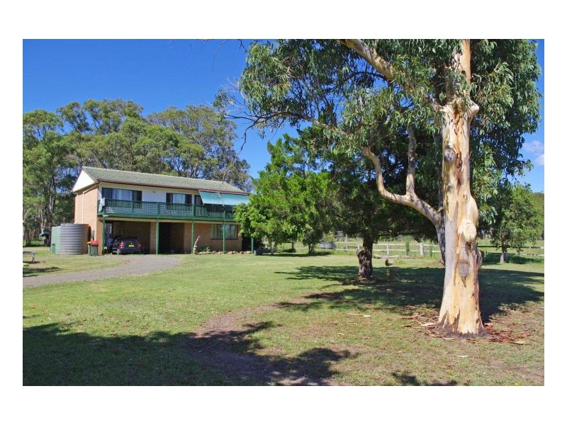 20 Broadoaks Road, Old Bar NSW 2430