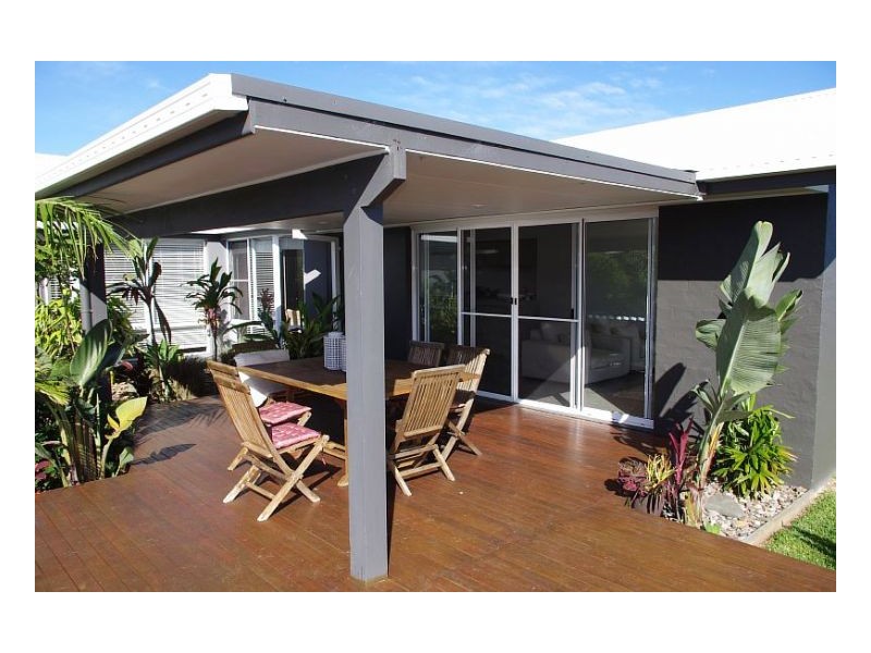 16 Shantull Drive, Wallabi Point NSW 2430
