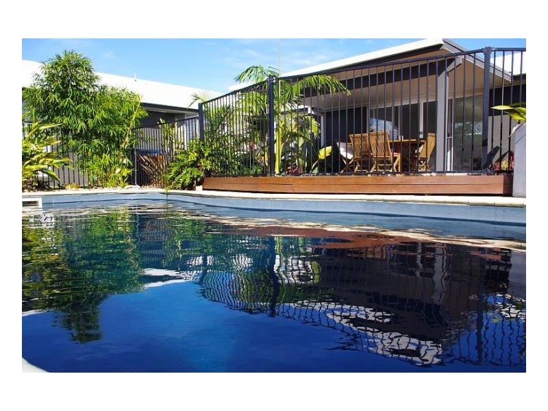 16 Shantull Drive, Wallabi Point NSW 2430
