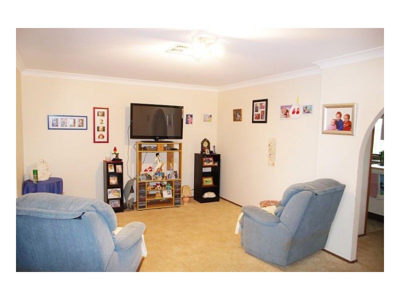 27 Cross Street, Old Bar NSW 2430