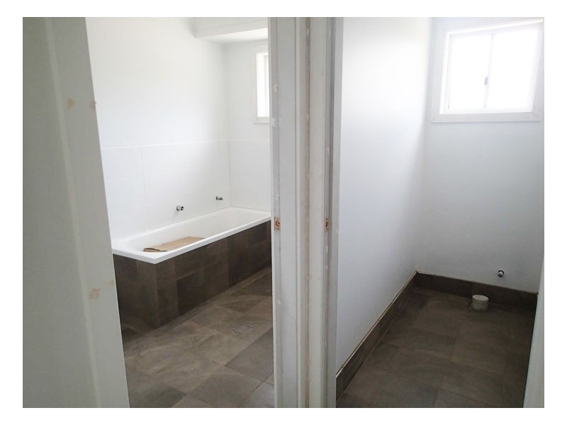 53 Albatross Way, Old Bar NSW 2430