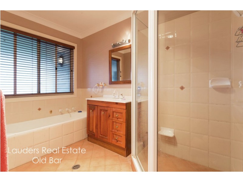 700 Manning Point Road, Oxley Island NSW 2430