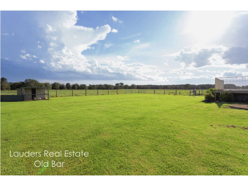 700 Manning Point Road, Oxley Island NSW 2430