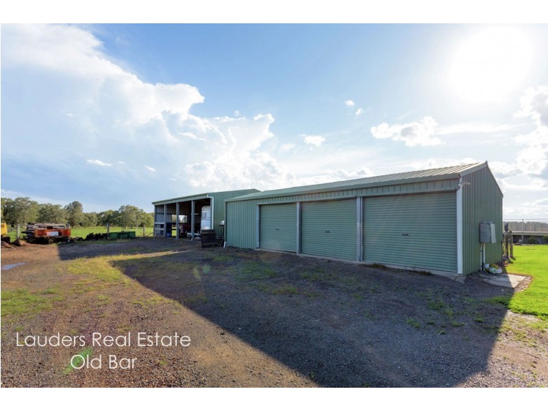 700 Manning Point Road, Oxley Island NSW 2430
