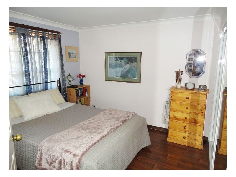 2/74 Old Bar Road, Old Bar NSW 2430