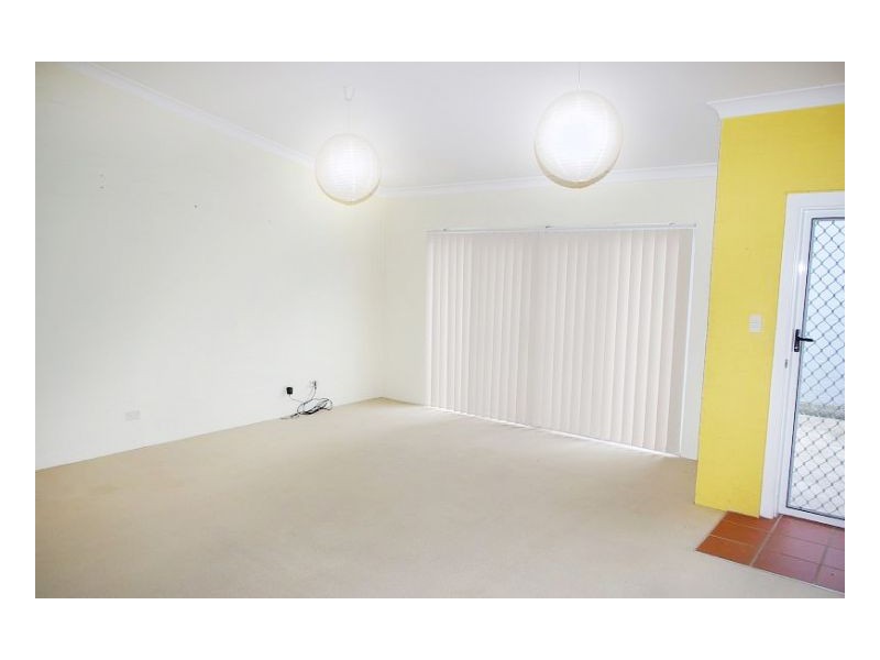 3/2 Connell Street, Old Bar NSW 2430