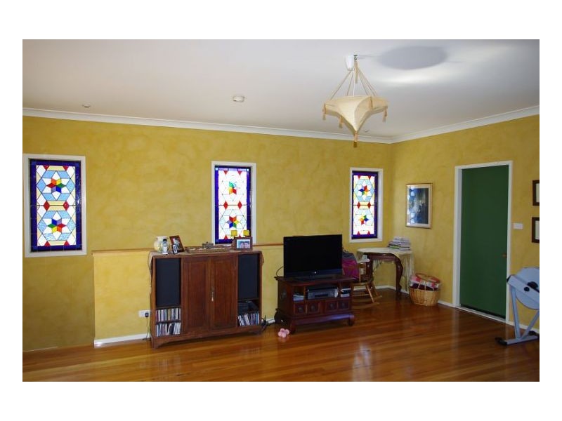 8 Pacific Street, Wallabi Point NSW 2430