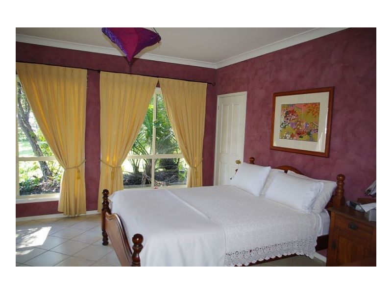 8 Pacific Street, Wallabi Point NSW 2430