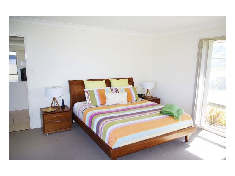 12 Shantull Drive, Wallabi Point NSW 2430