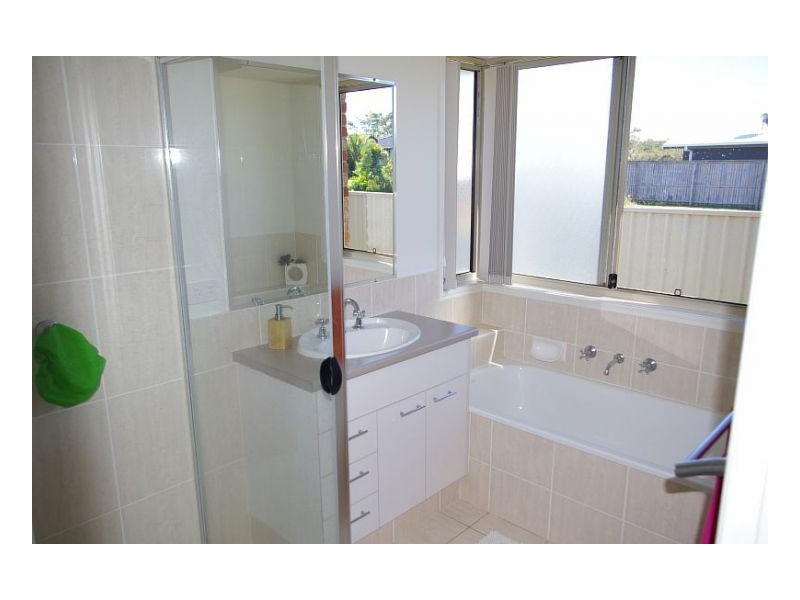 12 Shantull Drive, Wallabi Point NSW 2430