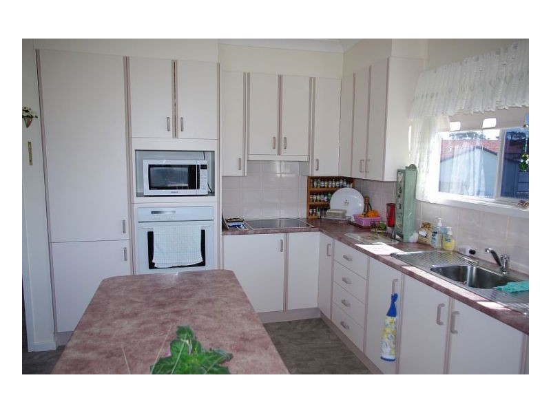 3 Ocean Parade, Manning Point NSW 2430